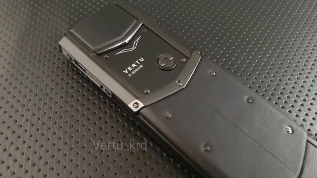 Vertu Signature S Design Pure Black Exclusive смотреть онлайн