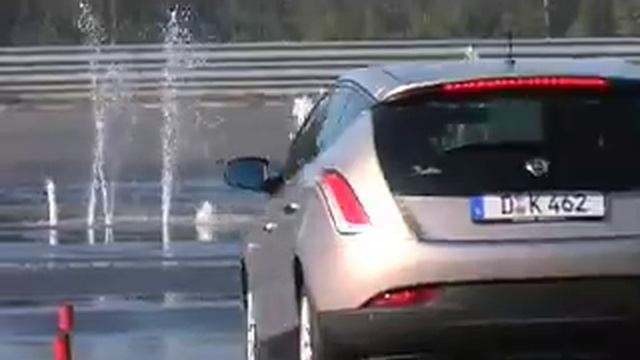 Lancia Delta смотреть онлайн
