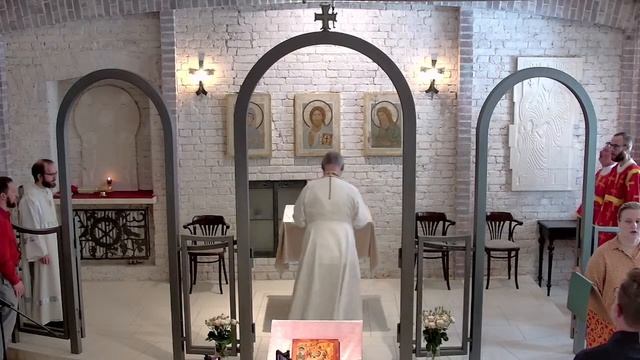 Утреня и изобразительные на русском языке. Неделя о расслабленном. 26 мая 2024 смотреть онлайн