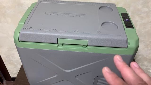 Обзор автохолодильника Alpicool X40 смотреть онлайн