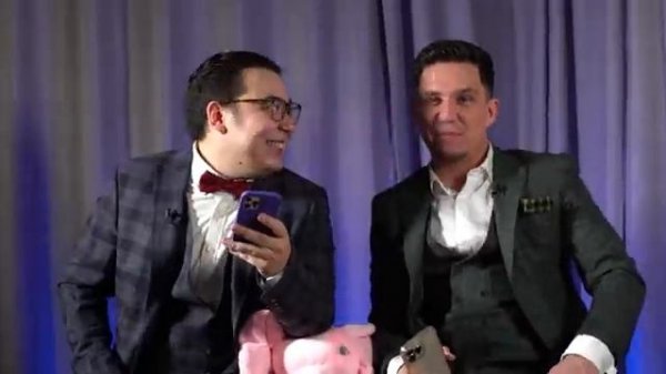 ЧИТАЕМ ФАНФИКИ ПРО НАС ЭМИЛЬ ДИМА МАСЛЕННИКОВ ДИКИЙ ДАНИК ЧАСТЬ 2.mp4