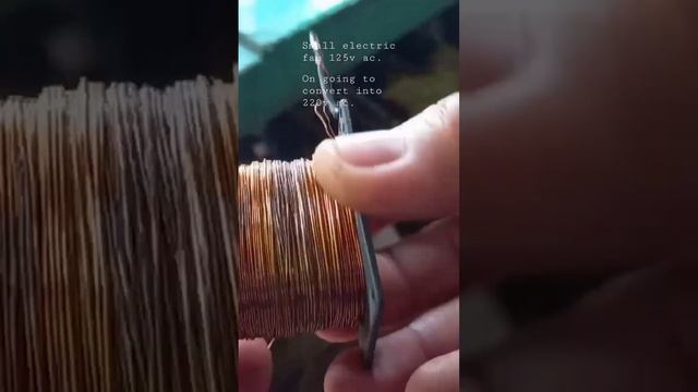 portable small electric fan 125v.|on going to convert in 220v ac.|subscribe for more🤑 смотреть онлайн