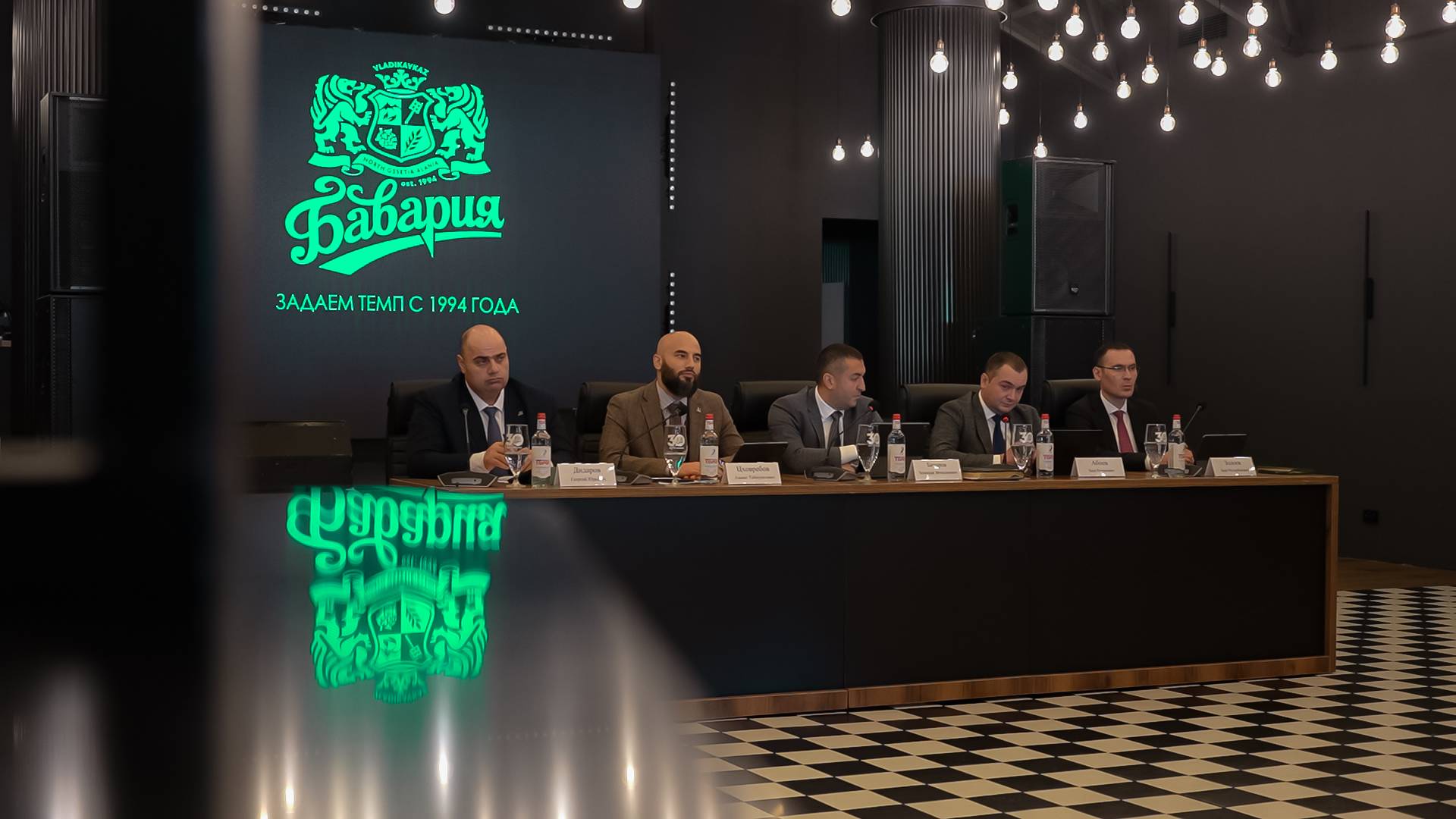 ЗАДАЕМ ТЕМП С 1994 ГОДА смотреть онлайн