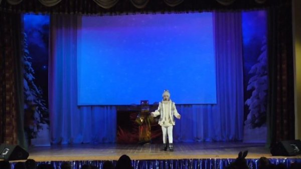 Полная версия спектакля по пьесе М. Бартенева и А. Березина "ДЕД МОРОЗ И КОСМИЧЕСКИЕ ПИРАТЫ".