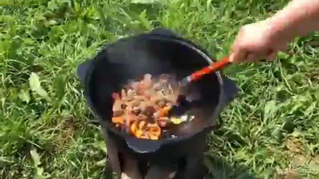 ПЛОВ В КАЗАНЕ ЗА ОДНУ МИНУТУ смотреть онлайн