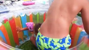 MISS KATY MISTER MAX ПРАНК ИЗЕДВАЮТСЯ НАД ПАПОЙ ПАПА НЕ ВЫДЕРЖИВАЕТ