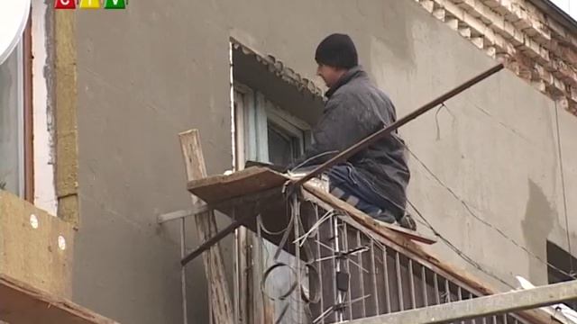 У Долині тривають роботи із утеплення фасадів багатоквартирних будинків. CiTiVi 2016 смотреть онлайн