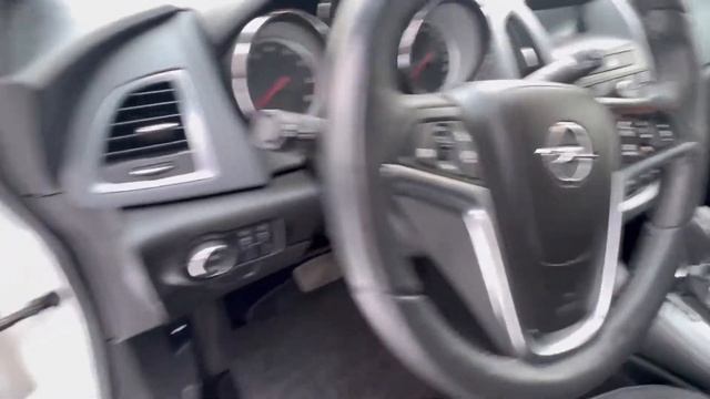 Opel Astra J GTC 2014 года с 1 владельцем и пробегом 104 000км