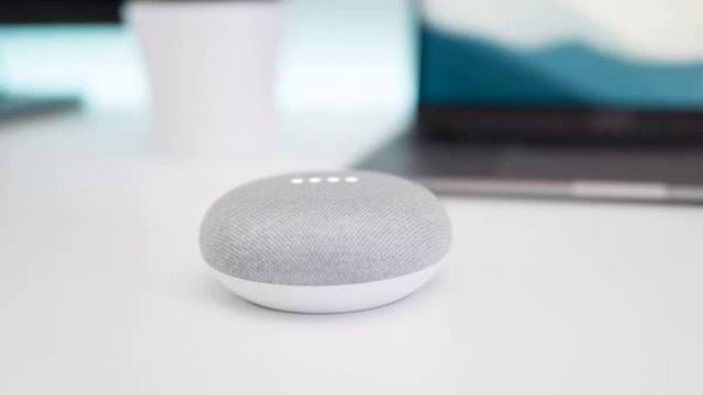 Chatting with Google Home смотреть онлайн