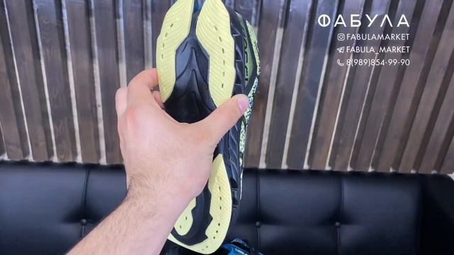 ASICS смотреть онлайн