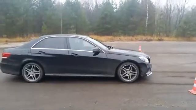 Mercedes e200 смотреть онлайн