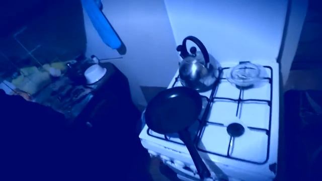 ЯХR - Леха жарит сосиски (18+) на авто масле смотреть онлайн