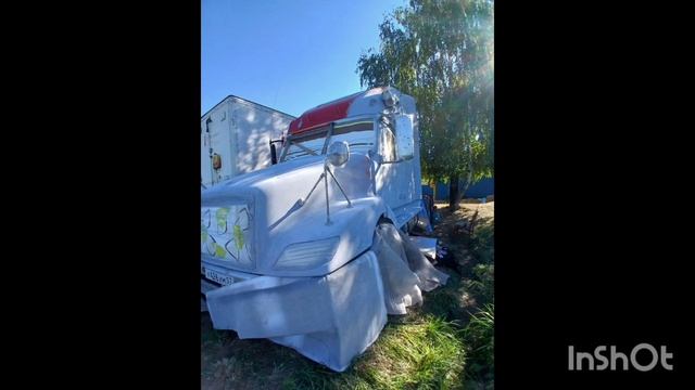 Volvo Vnl после обстрела