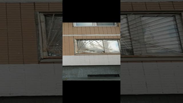 Обзор двора и окна квартиры. Москва, 2-я Вольская ул., 20 смотреть онлайн