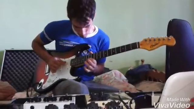 Freddie Mercury and Montserrat Caballe - How can I go on(guitarra condor Rx-20 pedaleira Boss ME-80 смотреть онлайн