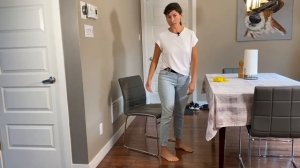 Если колено выпадет при ходьбе. Одно упражнение с этапами усложнения. Quadriceps  Weakness (Eng)