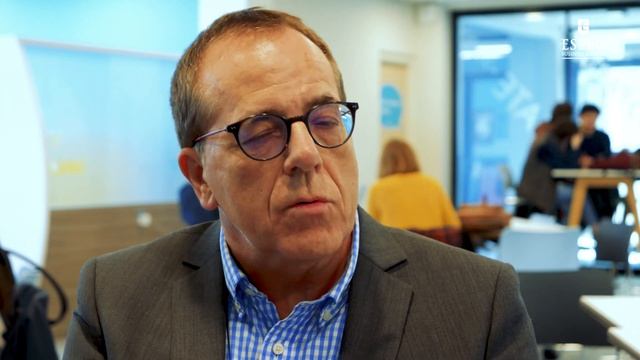 Interview about data with Gérard Guinamand, Group Chief Data Officer at ENGIE | ESSEC Chair смотреть онлайн