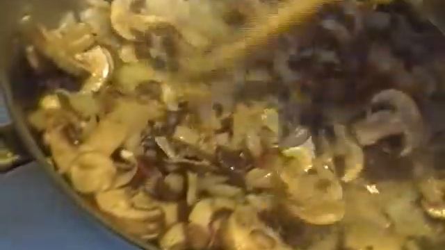 What's for Dinner? Beef Ragout Over Rigatoni смотреть онлайн