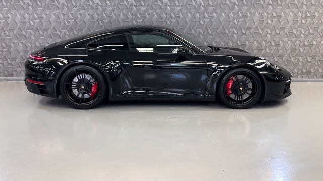2021 (71) Porsche 911 3.0T 992 Carrera GTS смотреть онлайн