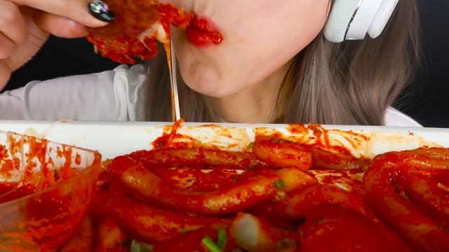 떡볶이 먹방 주인공은 치즈돈까스TTEOKBOKKI PORK CUTLET CHEESE MUKBANG ASMR смотреть онлайн
