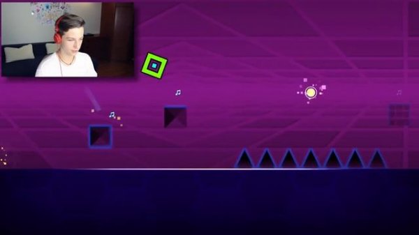 БЕШЕНЫЙ КУБИК   Geometry Dash