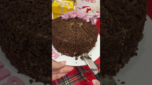 Сама испекла торт для доченьки на день рождения. смотреть онлайн
