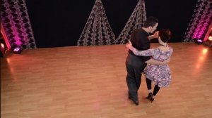 Аргентинское танго-хиро с ударом ногой
