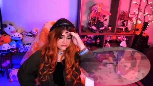 Hange's Death Emotional Reaction Compilation