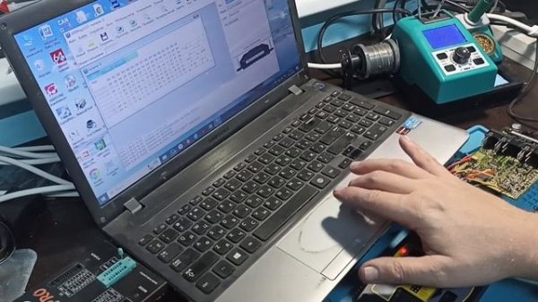 VVDI prog чтение замка W203 внутрисхемно.