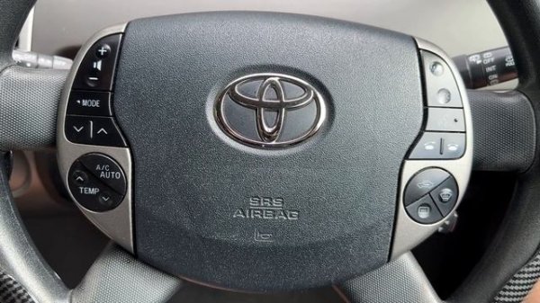 ТОЙОТА ПРИУС 20 | КАКОЕ МАСЛО ЗАЛИВАТЬ В ТОЙОТА ПРИУС? | ПРОСТЫЕ СОВЕТЫ И ЛИЧНЫЙ ОПЫТ