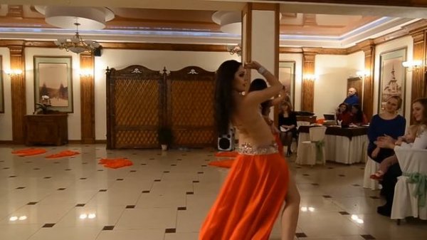 Isadora Group, межансе