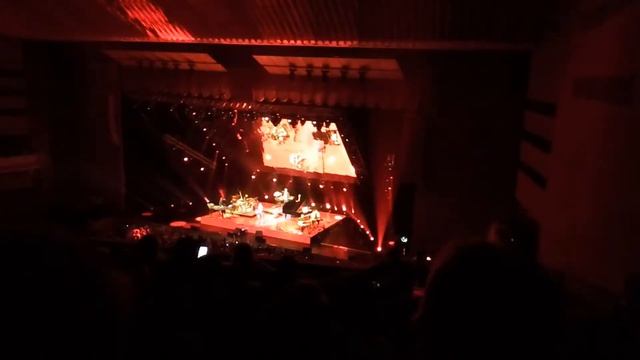Мумий Тролль live @БКЗ Октябрьский СПб 27.04.2018 1950 смотреть онлайн