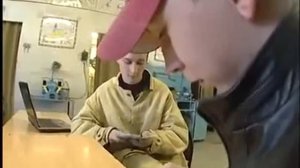 Сварщик - парень работящий