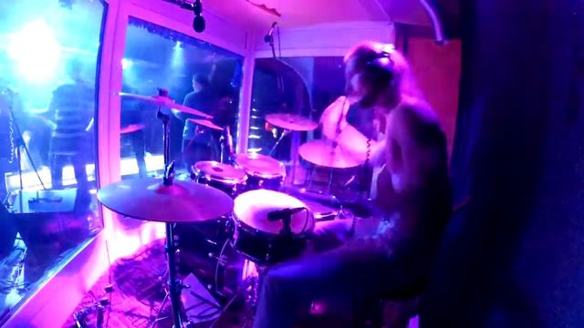 Роковой Шаг - Вниз по спирали (live in "InOut" 26.12.15) [DeathMetal/MetalCore] смотреть онлайн