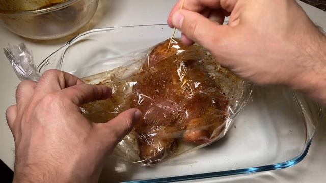 СОЧНОЕ БЕДРО ИНДЕЙКИ В ДУХОВКЕ, трудозатраты 3 МИНУТЫ БЕЗ учета ДУХОВКИ! простой и вкусный рецепт смотреть онлайн