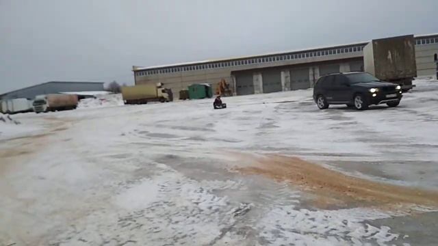Бочком на балоне смотреть онлайн
