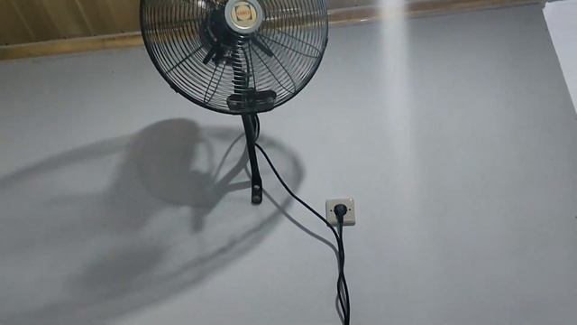 Owning Experience VANCO Industrial Wall Fan "18" смотреть онлайн