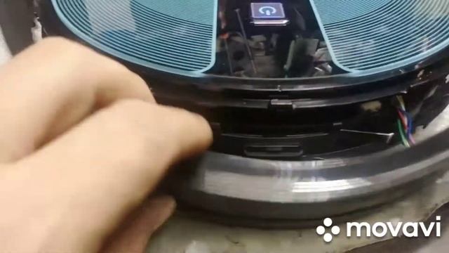 Polaris PVCR-1020 едет задом