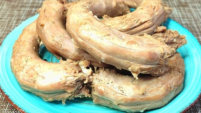 Как сварить просто и вкусно индюшиные шеи. смотреть онлайн