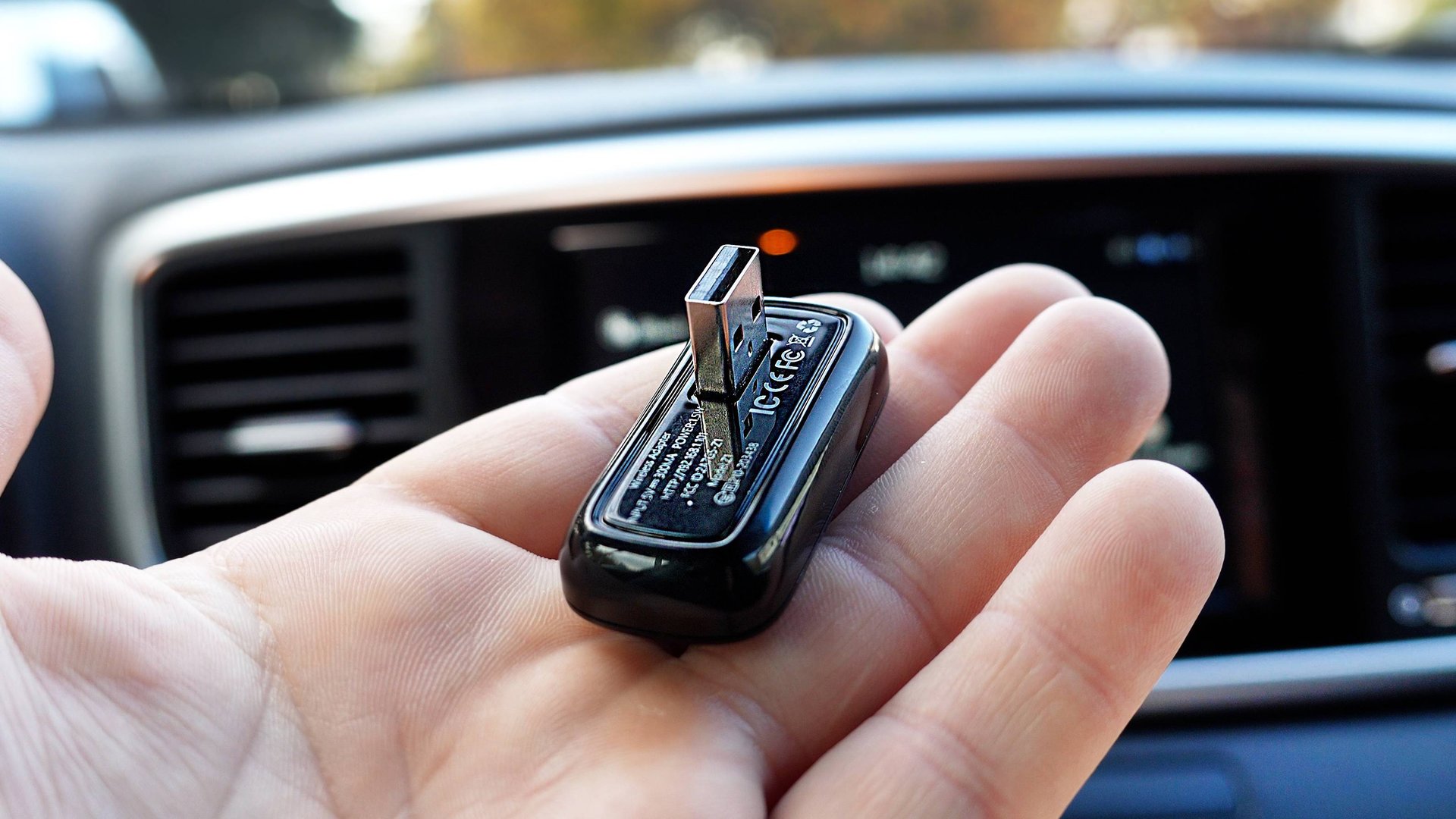 КИТАЙЦЫ ГЕНИИ! БЕСПРОВОДНОЙ CarPlay и Android Auto в ЛЮБОМ АВТО ЗА 5 МИНУТ. АВТОТОВАРЫ смотреть онлайн