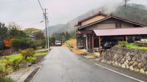 Прогулка под дождем,японская загородная деревня Накасендо.Прогулка на природе, Дождь и звуки города