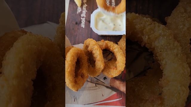 Onion Ring [burger king] #trending #viral #satisfying #onionrings #asmr смотреть онлайн