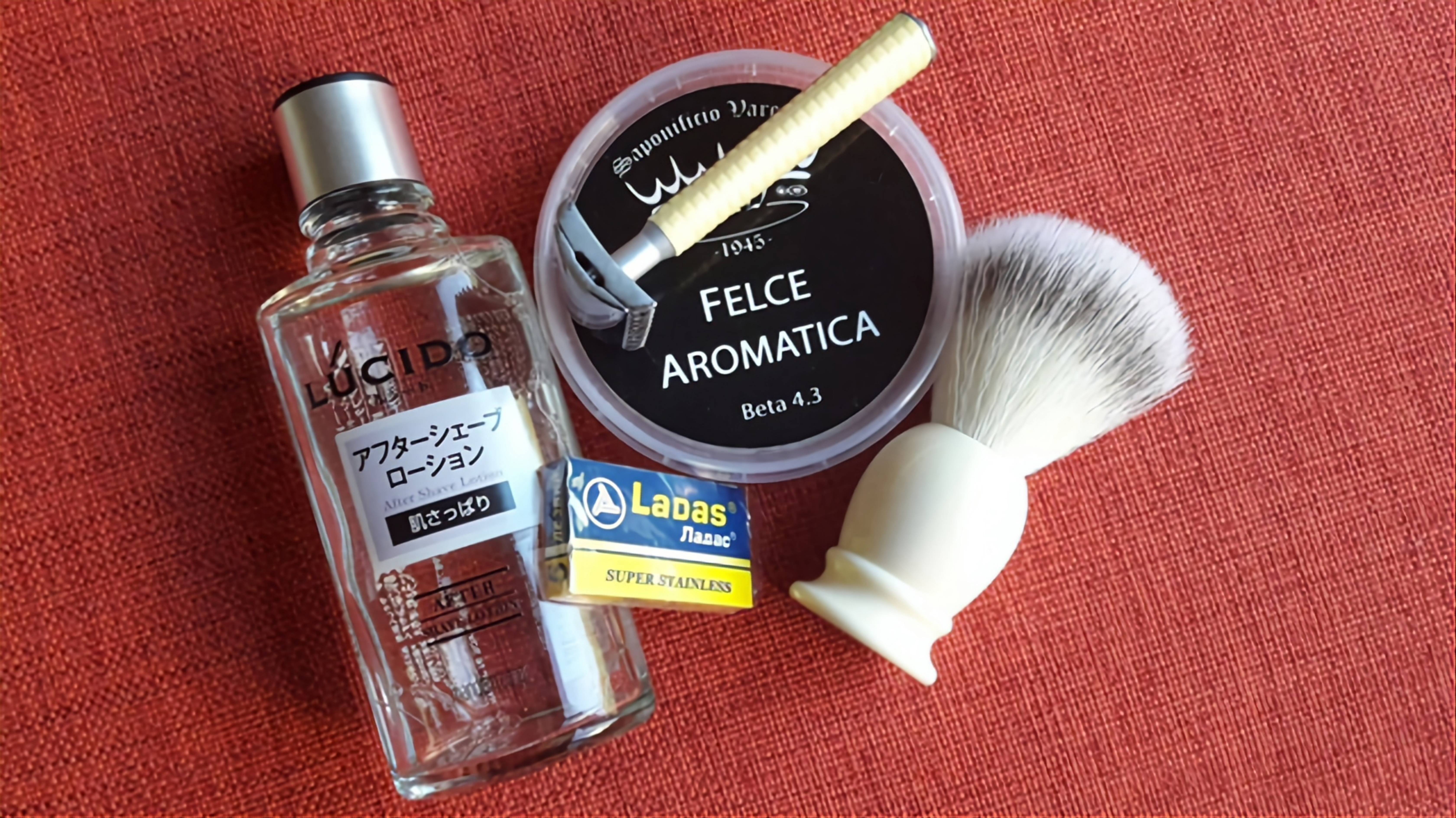 Бритьё. Mühle R41 head, Mühle synthetic brush, Ladas blades, SV Felce Aromatica, Lúcido lotion a/s смотреть онлайн