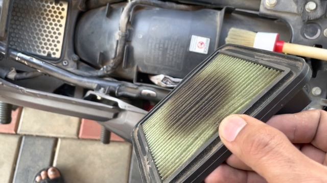 Simple trick to increase ur bike power and pickup | Bike Air filter change and cleaning #bikecare смотреть онлайн