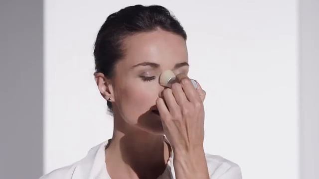 Sun Brush Солнцезащитная пудра ISDIN смотреть онлайн