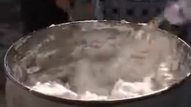 Приготовление Нишолло Нишолло (тадж) - белая патока, праздничное восточное угощение смотреть онлайн