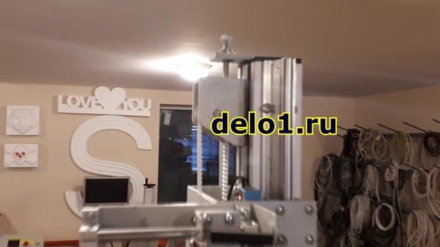 Нестандартный ЧПУ станок по резке пенопласта ФРП 04. смотреть онлайн