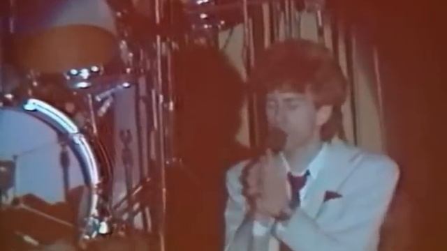 Группа «Зодчие» — Спи, малыш смотреть онлайн