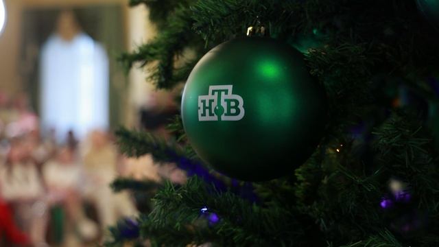 Юные корреспонденты 2065-ой московской школы задали вопросы Деду Морозу из Великого Устюга смотреть онлайн