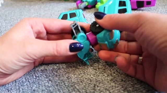 Unboxing Tobot X Y Z. Toys Robot Cars Transformers (Tobot Titan & Tobot Tritan)